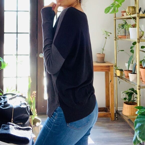 Athleta Black and Grey Two-Tone Sweater - Picture 4 of 10
